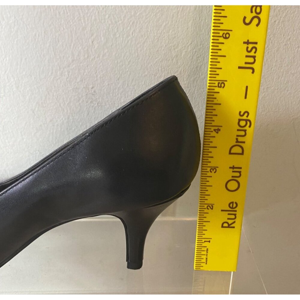 Ellen Tracy Black Pointed-Toe Leather Pumps Leather Size 6.5 - Picture 9 of 9